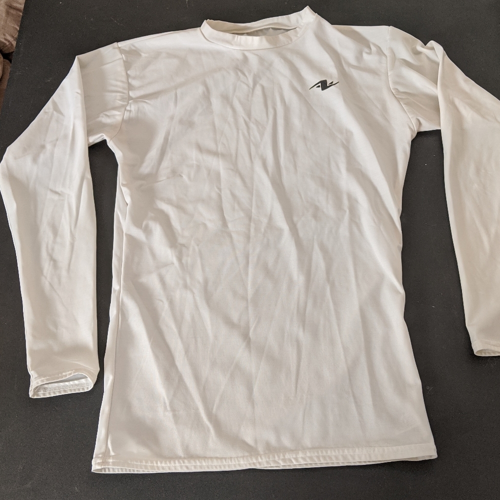 Athletic shirt
